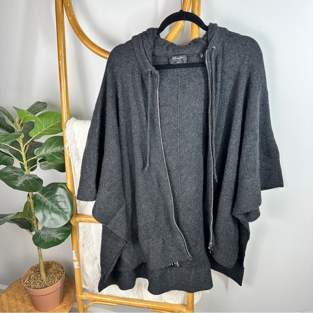 Christopher Fischer Cashmere Grey Hooded Short Sleeve Cardigan sz XS/S
